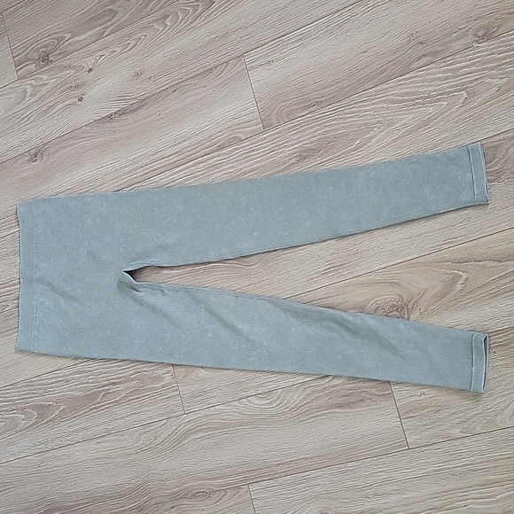 NWT H&M Seamless leggings size M - Picture 3 of 12